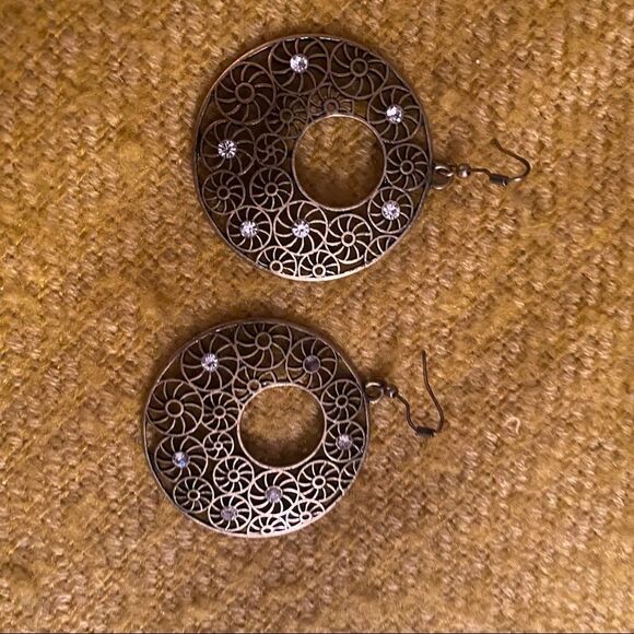 70’s Boho Dangly Earrings - Picture 2 of 3